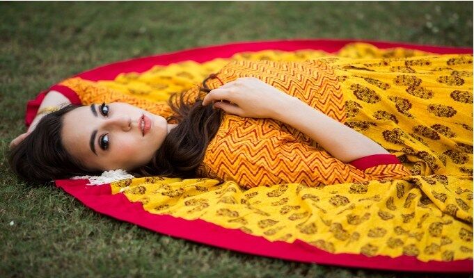 AKS Clothings crosses Rs 100 crore revenue mark - Indiaretailing.com