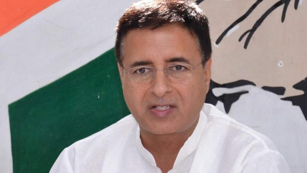 Narendra Modi single biggest destroyer of jobs, says Congress; asks why PM mum on govts pet employment schemes - Firstpost