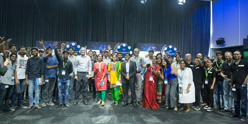 How can startups tap businesses with enterprises and expand into global markets